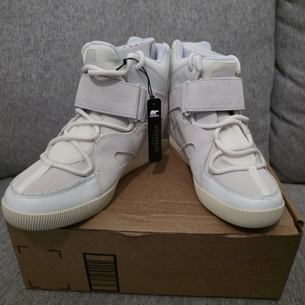 NEW Sorel Women's Lace Up Boots